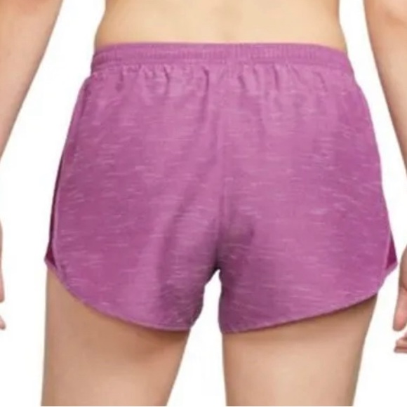 Nike DRI-FIT 10K Classic Women’s Running Shorts in Sangria/gray Size 2XL NWOT - Picture 4 of 6